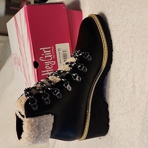 Faux leather black boots